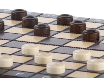 ZESTAW SZKOLNY DREWNIANY (28x28cm) - SZACHY + WARCABY + BACKGAMMON