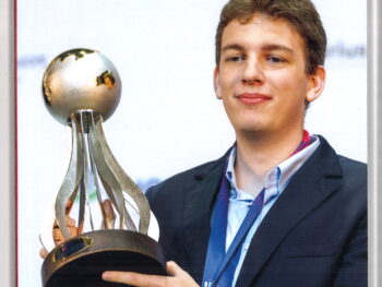 Wybrane Partie Szachowe Jana-Krzysztofa Dudy - J. Bielczyk, J. Konikowski