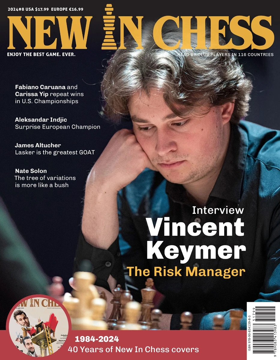 New In Chess 2024/8 – magazyn szachowy, EN, miękka oprawa. Przednia okładka publikacji.